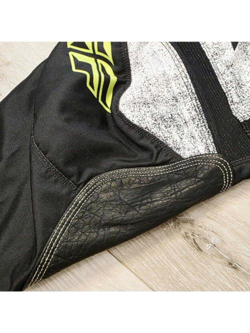FLY Racing Motocross Kinetic Riding Pants MX Sz 34 Comfort/Protection Yellow/Blk - Picture 5 of 8